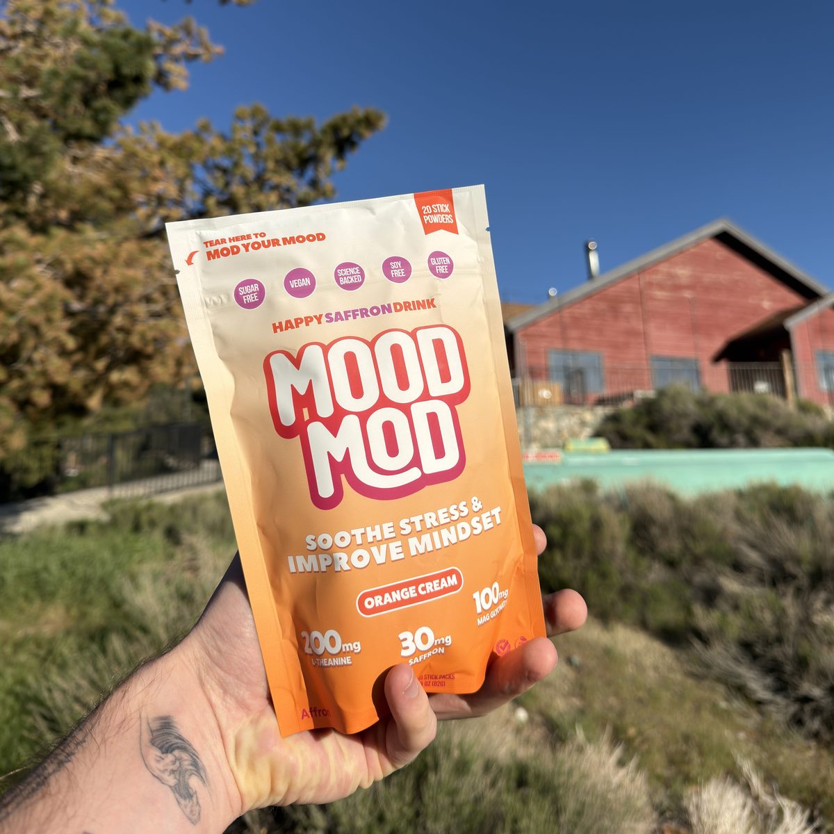 Soothe stress and improve your mindset with Mood Mod, a sugar-free Orange Cream saffron drink with L-Theanine, magnesium, and Affron®. 20 stick packs.